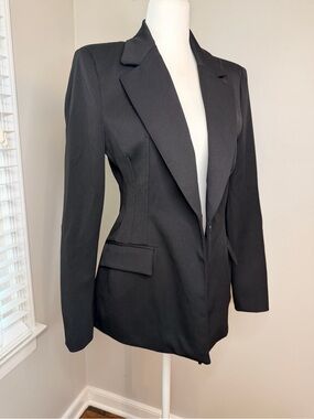 NWT ZARA Classic Women's Black Tailored Blazer